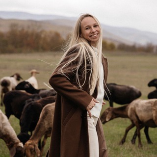 Логотип @malysheva_run - Малышева здесь