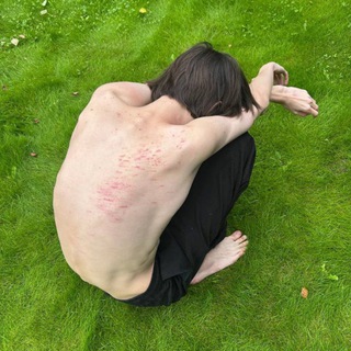 Логотип @mam1mi_enj0yer - раковая выхухоль