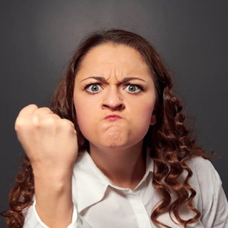 Логотип @mama_ne_pomochet - Мама не поможет