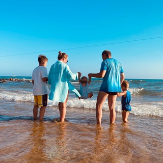 Логотип @mama_znaet_vse1 - Мама Zнает ВСЁ (про Отпуск)