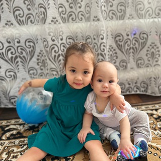 Логотип @mamadasha06122002 - 𝖒𝖞 𝖈𝖍𝖎𝖑𝖉𝖗𝖊𝖓🩷👧🏻🩵👦🏻