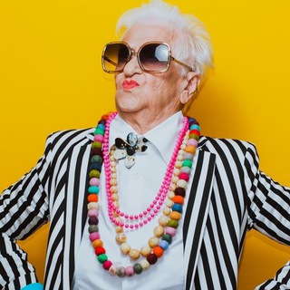 Логотип @mamasmm - mamaSMM соцсети на стероидах