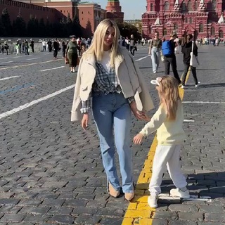 Логотип @mamastrekozatut - mama.ashmé