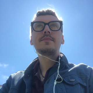 Логотип @manafter30 - Мужчина средних лет