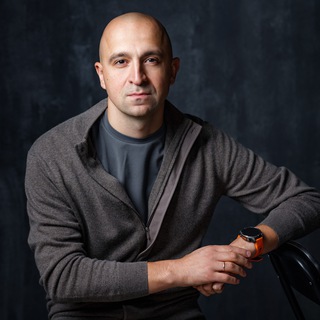 Логотип @manageinsights - Никита Айрапетов | Инсайты