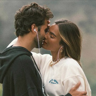 Логотип @mangowe - MANGO