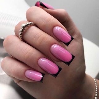 Логотип @manikkttopp - Модный маникюр 💅