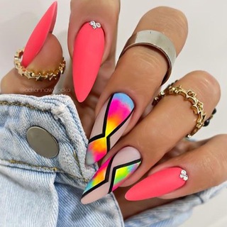 Логотип @manikmania - МаникМания | Маникюр