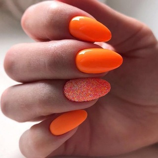 Логотип @manikur_mk - МК маникюр