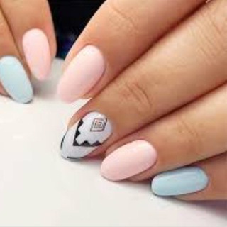 Логотип @manikurrart - Маникюр | Современный дизайн ногтей