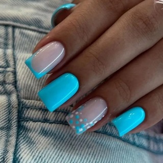 Логотип @manikyur_journal - Маникюр весна 2026 🌷🩵