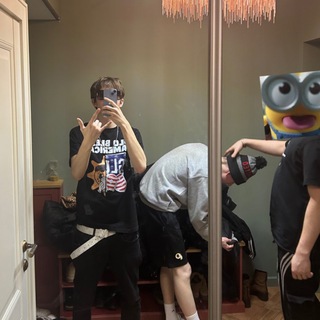 Логотип @manpel - цб негр