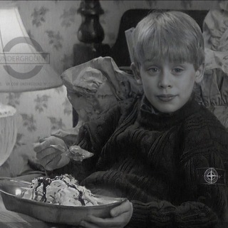 Логотип @mantomuss - ᴍᴇʟᴏᴍᴀɴ.ᴍᴜsɪᴄ