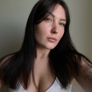 Логотип @margaritaizvchat - Маргарита Извекова