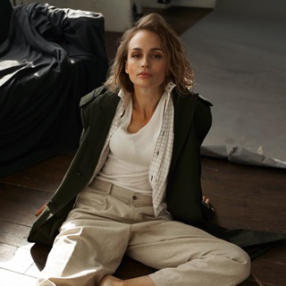 Логотип @margo_montiryet - Марго монтирует!