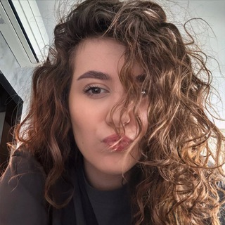 Логотип @margoprokr - margo in focus 💌