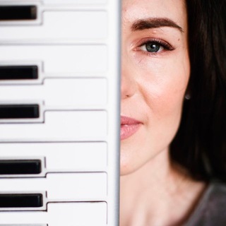 Логотип @maria_mayer_vocal_coach - MARIA MAYER/Вокальный коуч