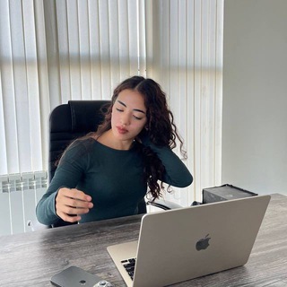 Логотип @mariagarperu - 💓 MARIA | LIFESTYLE & DINERO 💵