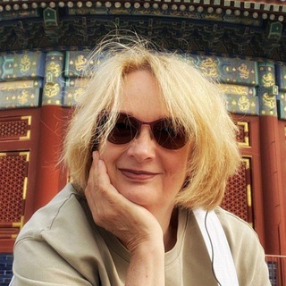 Логотип @mariamonoklife - Школа регрессий Марии Монок ䷊