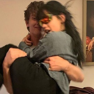 Логотип @maribrowntt - ⋆.˚˖࣪𝘮𝘢𝘳𝘪𝘣𝘣𝘳𝘰𝘸𝘯🫶🏻