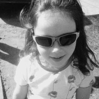 Логотип @mariegblog - за кадром ритма