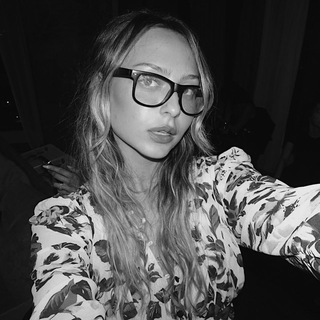 Логотип @mariemichelle - M A R I E