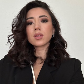 Логотип @marinakhen - ВИЗУАЛ НА МИЛЛИОН ✨