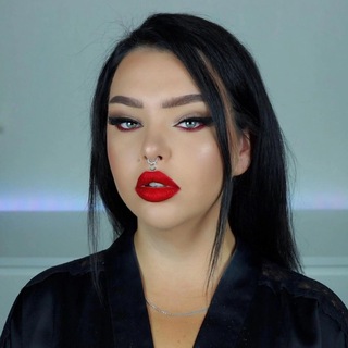 Логотип @marinaluxious - Marina Luxious