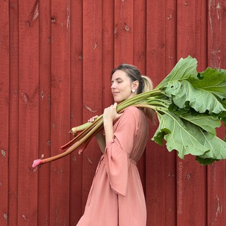 Логотип @marinamalinovaya - marinamalinovaya