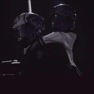 Логотип @maripechataet - Мари печатает…