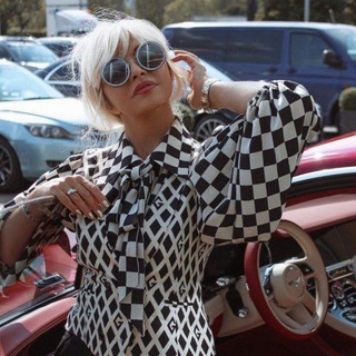 Логотип @marisha_deboshir - Marishadeboshir