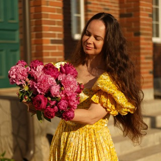 Логотип @marisha_with_love - MARISHA_WITH_LOVE