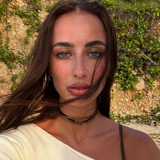 Логотип @marivortexmua - MAKE-UP MUSE