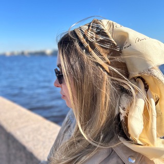 Логотип @marketinginfashion - Маркетинг в стиле Fashion Chat