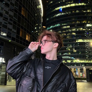 Логотип @markkalitkin - чат сплетниц 😈