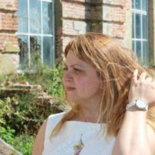 Логотип @mary_reading - Mary_reading 🔹с книгой по жизни