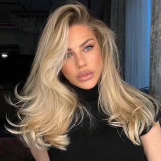 Логотип @marylika_kalinina - Неистовый обзор всего✨💄