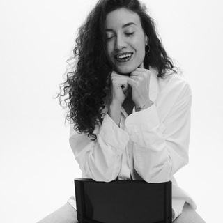 Логотип @maryssh - Мари печатает…