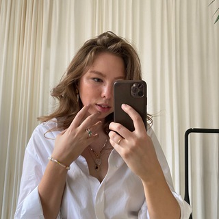 Логотип @masha_inspire - Kim daily 👩🏼‍💻