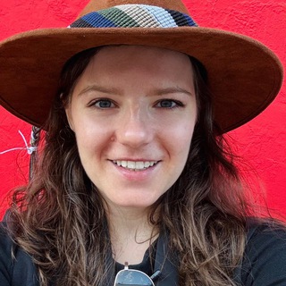 Логотип @masha_shepeleva - Бизнес в Мексике. Маша Шепелева