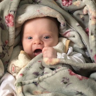 Логотип @masterposhiva - Швейная мастерская. Обсуждаем, принимаем заказы.