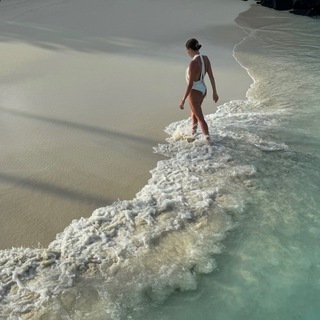 Логотип @matatablog - akunamatata