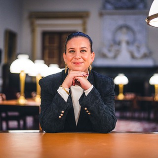 Логотип @mathildepanot - Mathilde Panot