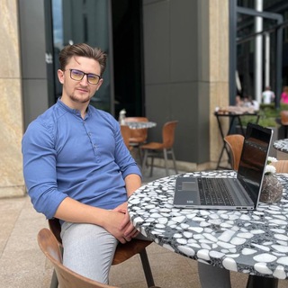 Логотип @matvey_digital - Матвей Жуков