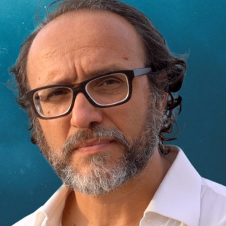 Логотип @mauriziomartucci - Maurizio Martucci giornalista indipendente