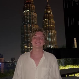 Логотип @max_grock - Макс Королев