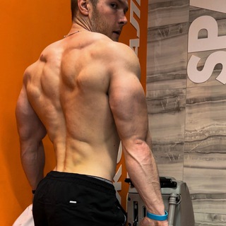 Логотип @max_k0rzhos - ПРО СИЛУ В НАТУРАХУ