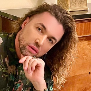 Логотип @maxim_sergerv_official - КОРОЛЬ БЛОНДИНОК👑 Максим Сергеев