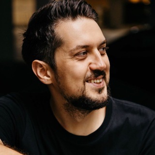 Логотип @maximchernov - Максим Чернов