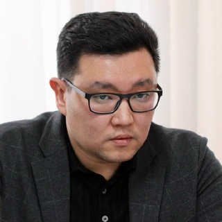 Логотип @maximmenknasunov - Максим Менкнасунов